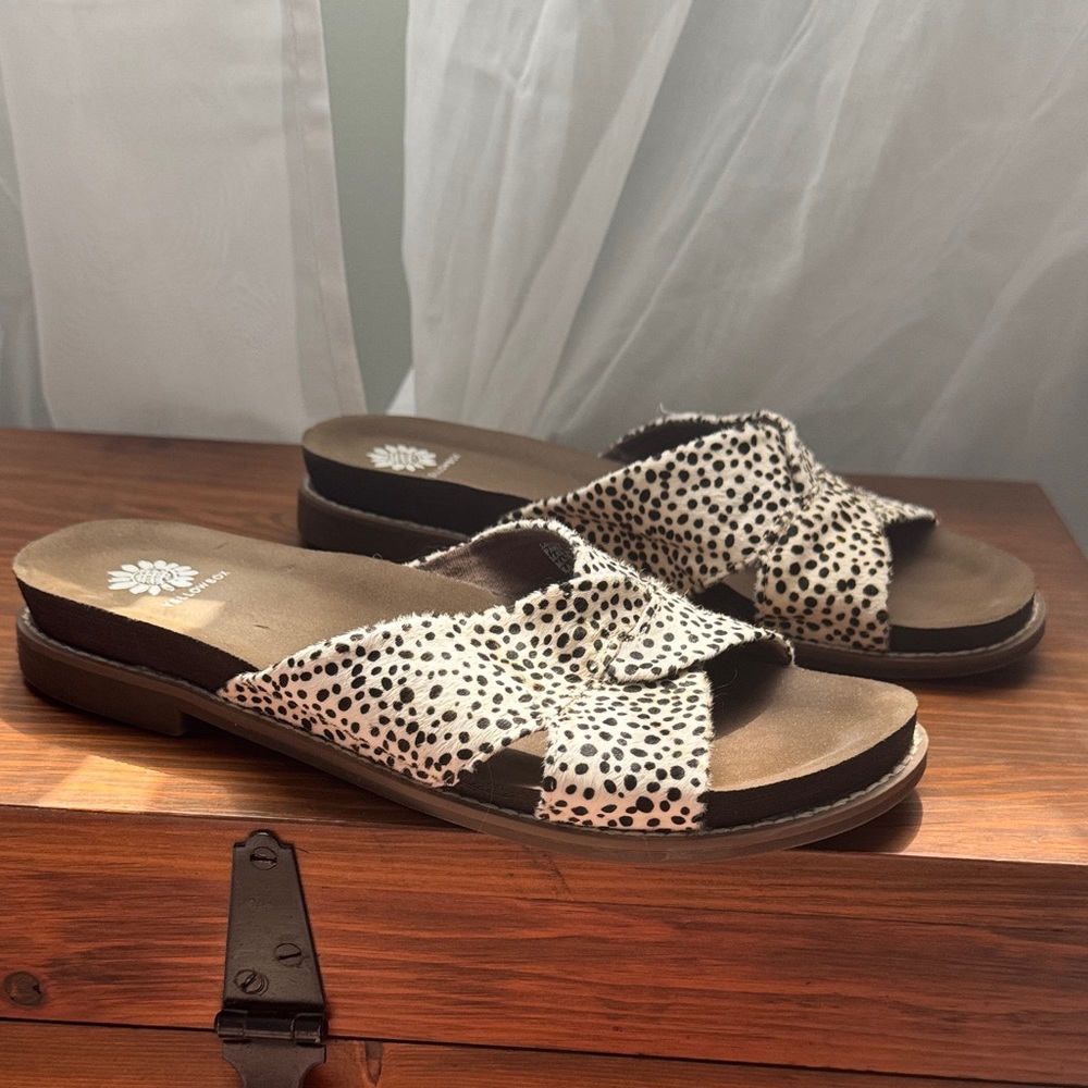 Yellow Box Spotted Black and White Sandals